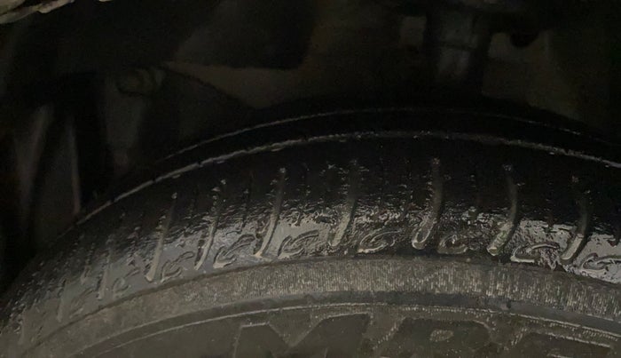 2014 Honda Amaze 1.2L I-VTEC S, Petrol, Manual, 41,238 km, Left Front Tyre Tread
