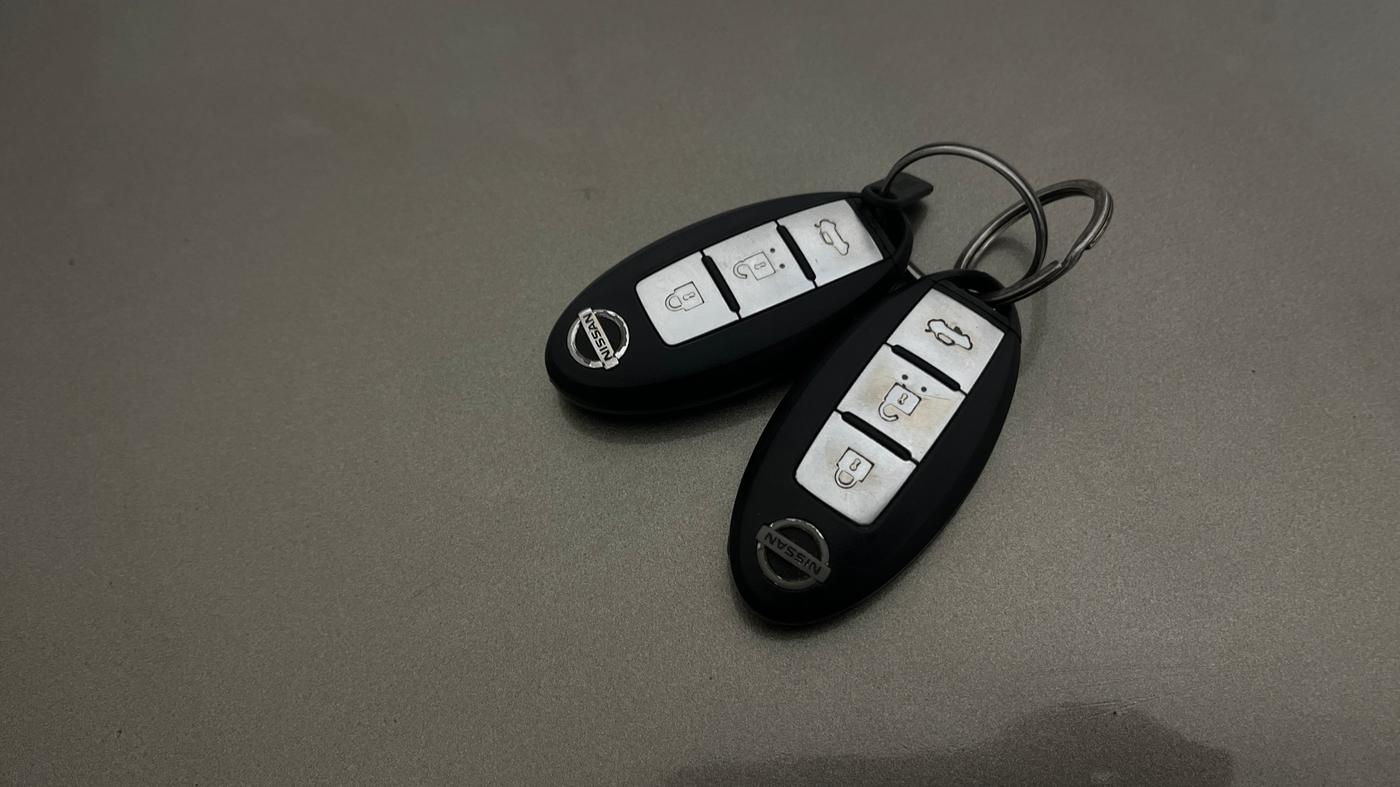 2014 Nissan Sunny XL CVT, Petrol, Automatic, 62,625 km, Key Close Up