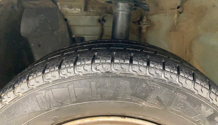 2014 Datsun Go A, Petrol, Manual, 81,445 km, Left Front Tyre Tread