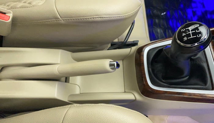 2018 Maruti Dzire VXI, Petrol, Manual, 15,491 km, Gear Lever