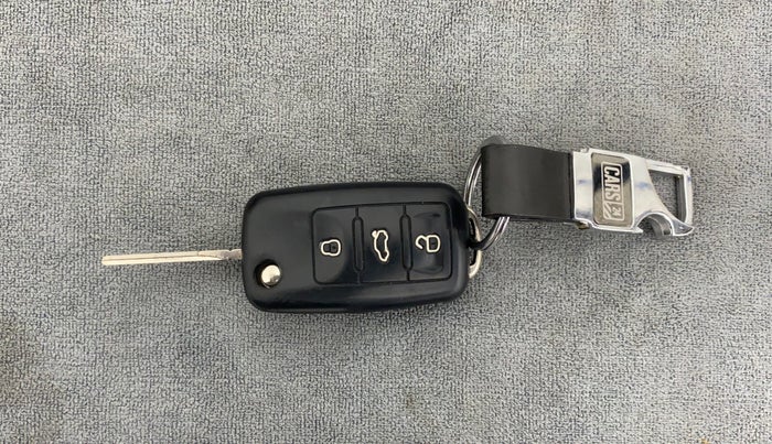 2020 Volkswagen Polo COMFORTLINE 1.0 PETROL, Petrol, Manual, 27,746 km, Key Close Up