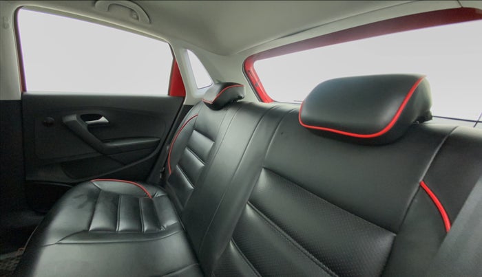 2020 Volkswagen Polo COMFORTLINE 1.0 PETROL, Petrol, Manual, 27,746 km, Right Side Rear Door Cabin