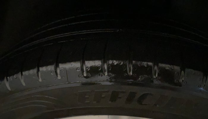 2023 MG HECTOR SHARP PRO 1.5 PETROL TURBO CVT PETROL, Petrol, Automatic, 72,557 km, Left Rear Tyre Tread