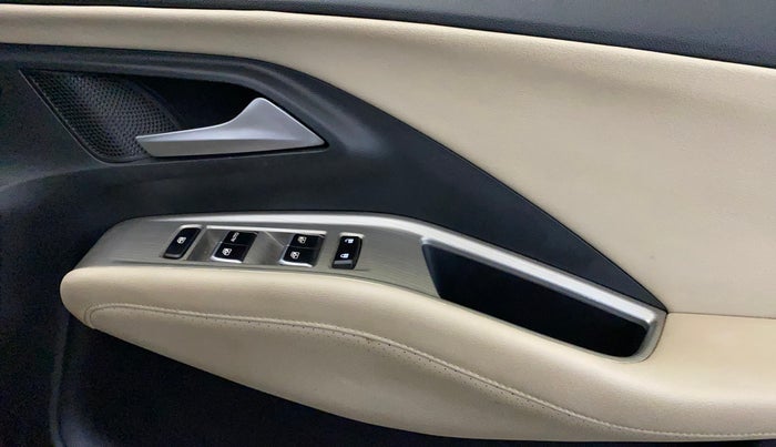 2023 MG HECTOR SHARP PRO 1.5 PETROL TURBO CVT PETROL, Petrol, Automatic, 72,557 km, Driver Side Door Panels Control