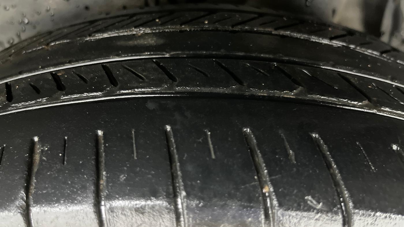 2017 Hyundai Creta SX PLUS AT 1.6 PETROL, Petrol, Automatic, 76,632 km, Left Rear Tyre Tread