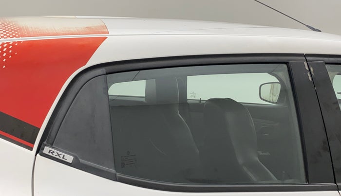 2017 Renault Kwid RXL 1.0 EDITION, Petrol, Manual, 48,715 km, Right rear door - Door visor damaged