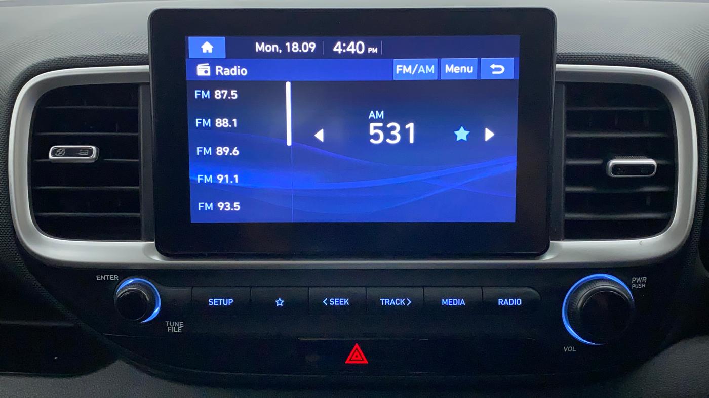 2022 Hyundai VENUE SX 1.5 CRDI, Diesel, Manual, 27,689 km, Infotainment System