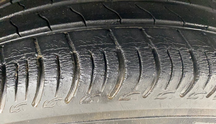 2021 Maruti S PRESSO VXI+, Petrol, Manual, 21,717 km, Right Front Tyre Tread