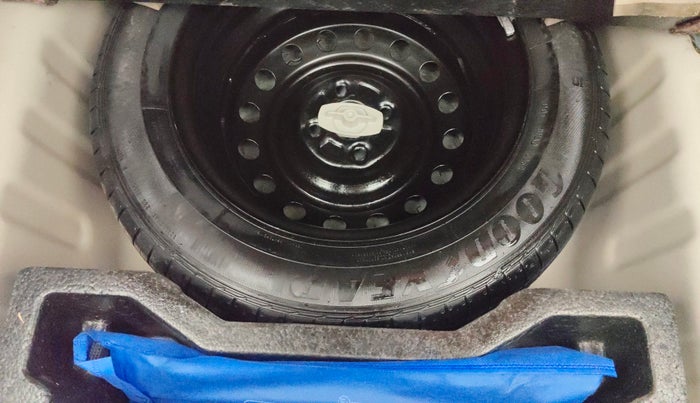 2021 Maruti Ciaz ALPHA 1.5 SHVS PETROL, Petrol, Manual, 34,393 km, Spare Tyre