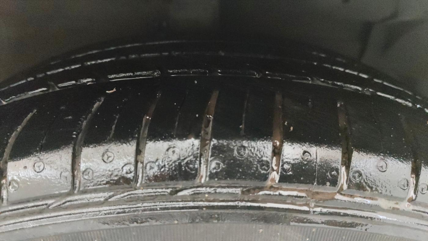 2021 Maruti Ciaz ALPHA 1.5 SHVS PETROL, Petrol, Manual, 34,393 km, Right Front Tyre Tread