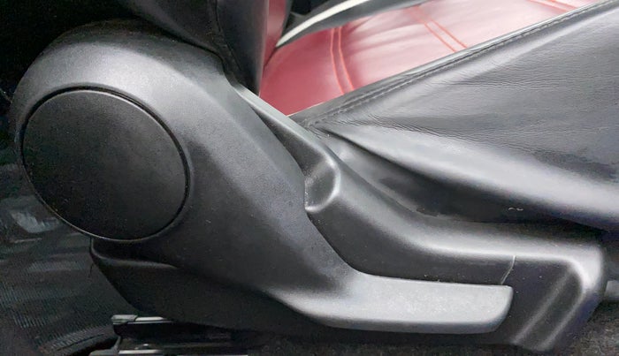 2021 Maruti Baleno DELTA PETROL 1.2, Petrol, Manual, 18,790 km, Driver Side Adjustment Panel