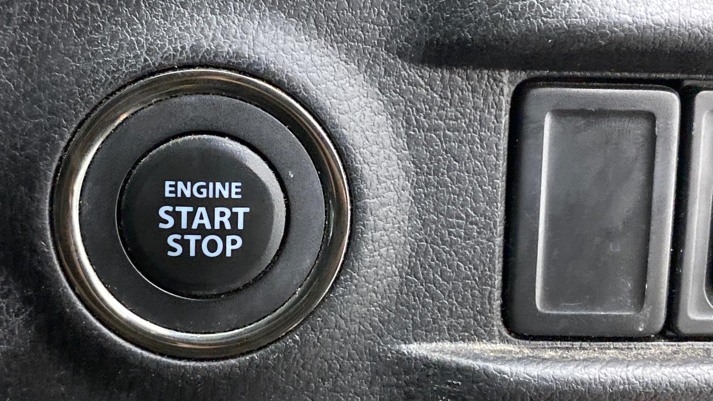 2018 Maruti Vitara Brezza ZDI PLUS DUAL TONE, Diesel, Manual, 68,265 km, Keyless Start/ Stop Button