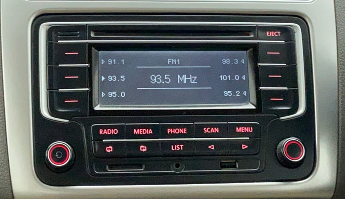 2015 Volkswagen Vento HIGHLINE 1.2 TSI AT, Petrol, Automatic, 89,414 km, Infotainment System