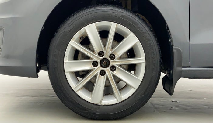 2015 Volkswagen Vento HIGHLINE 1.2 TSI AT, Petrol, Automatic, 89,414 km, Left Front Wheel