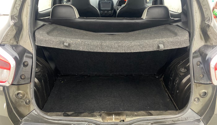 2017 Renault Kwid RXT 1.0, Petrol, Manual, 48,786 km, Boot Inside