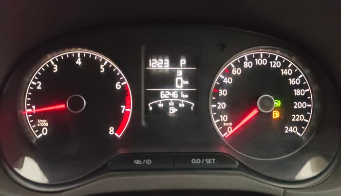 2017 Volkswagen Vento HIGHLINE PETROL AT, Petrol, Automatic, 62,455 km, Odometer Image