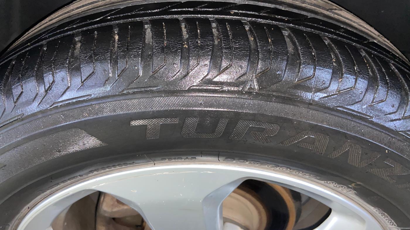 2018 Jeep Compass LIMITED 1.4 PETROL AT, Petrol, Automatic, 87,481 km, Left Rear Tyre Tread