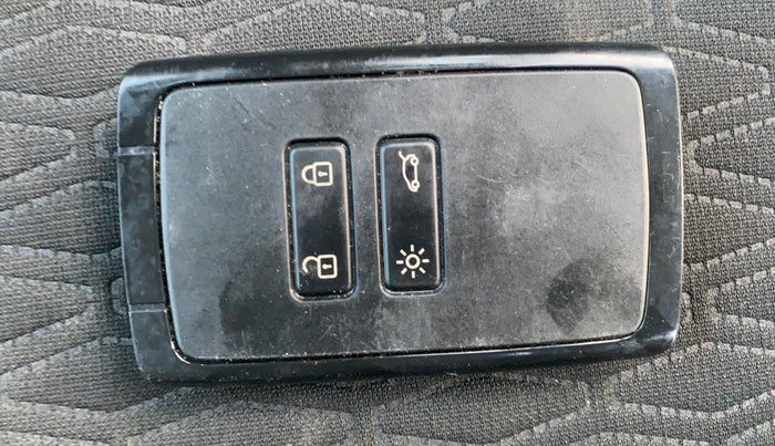 2022 Renault Kiger RXZ TURBO MT, Petrol, Manual, 24,524 km, Key Close Up