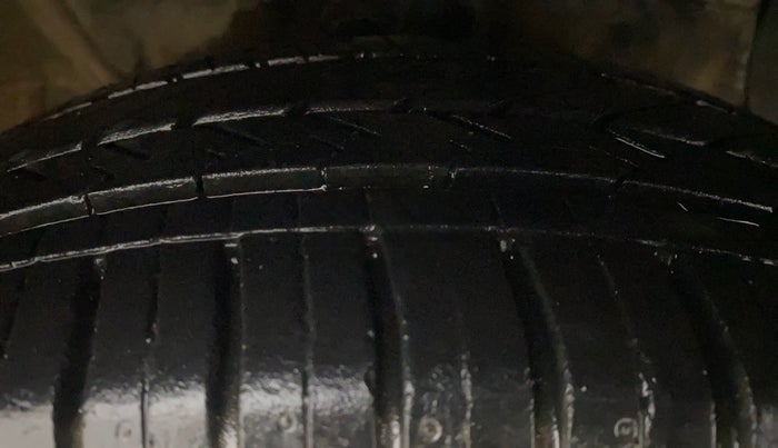 2020 Hyundai Grand i10 MAGNA 1.2 KAPPA VTVT, Petrol, Manual, 51,347 km, Right Front Tyre Tread