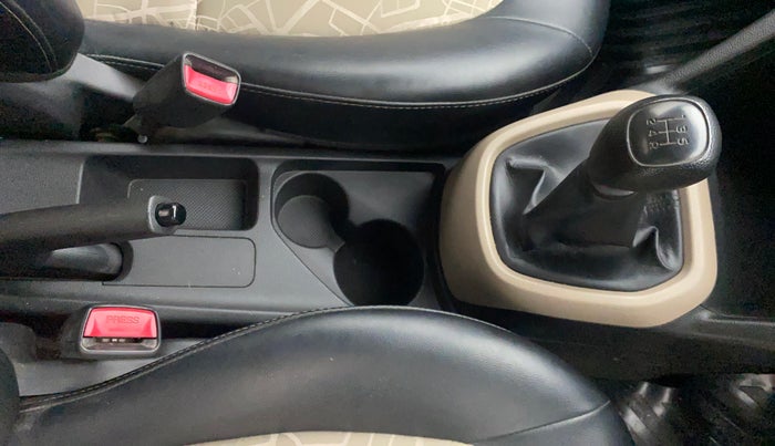 2020 Hyundai Grand i10 MAGNA 1.2 KAPPA VTVT, Petrol, Manual, 51,347 km, Gear Lever