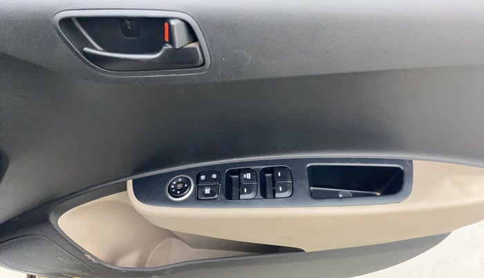 2020 Hyundai Grand i10 MAGNA 1.2 KAPPA VTVT, Petrol, Manual, 51,347 km, Driver Side Door Panels Control