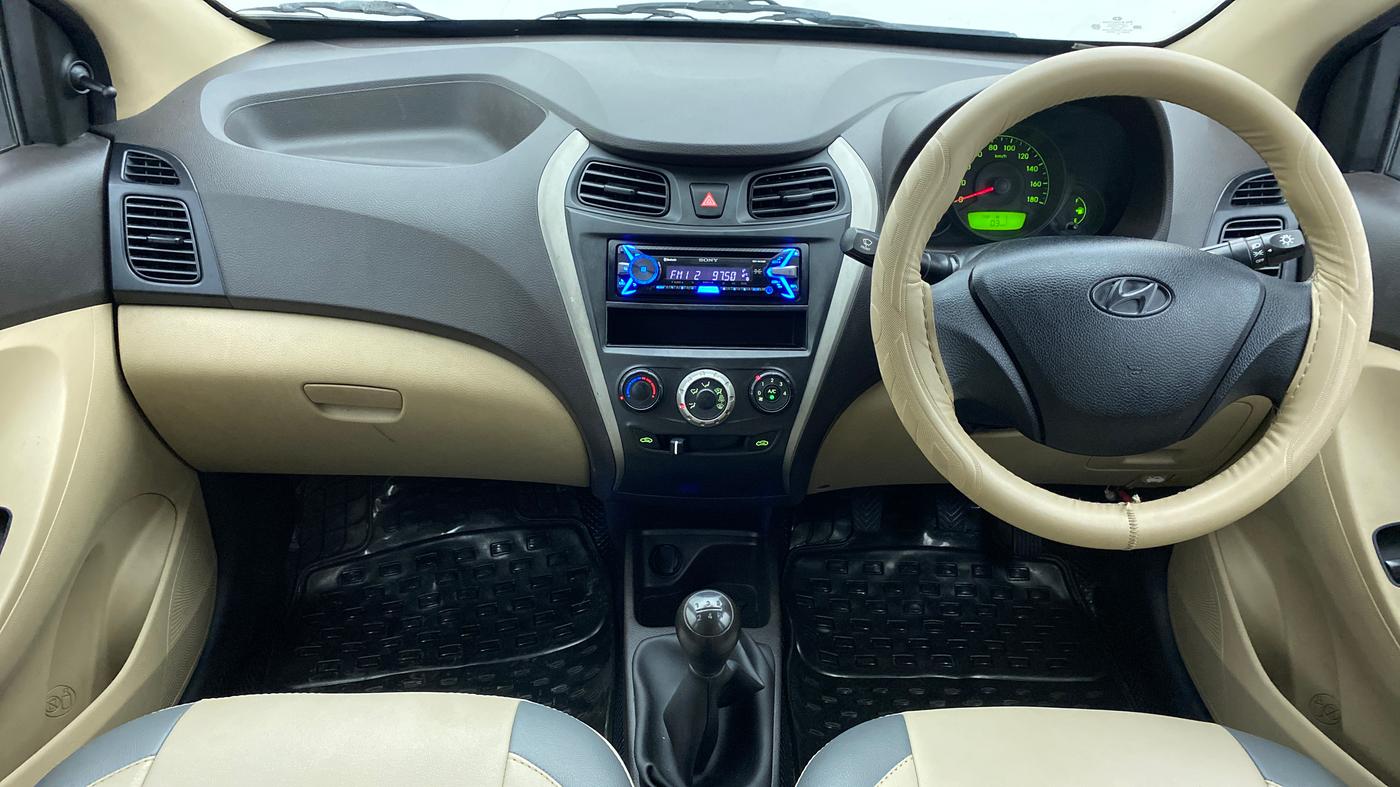 2017 Hyundai Eon ERA PLUS, Petrol, Manual, 51,284 km, Dashboard