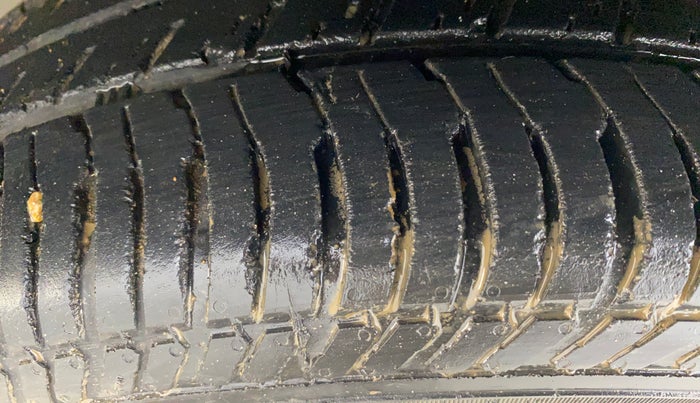 2019 Ford Ecosport TITANIUM 1.5L DIESEL, Diesel, Manual, 34,791 km, Left Front Tyre Tread