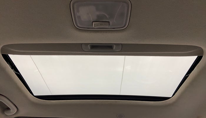 2019 Hyundai VENUE 1.0 Turbo GDI DCT AT SX+ DT, Petrol, Automatic, 28,625 km, Moonroof/ Sunroof