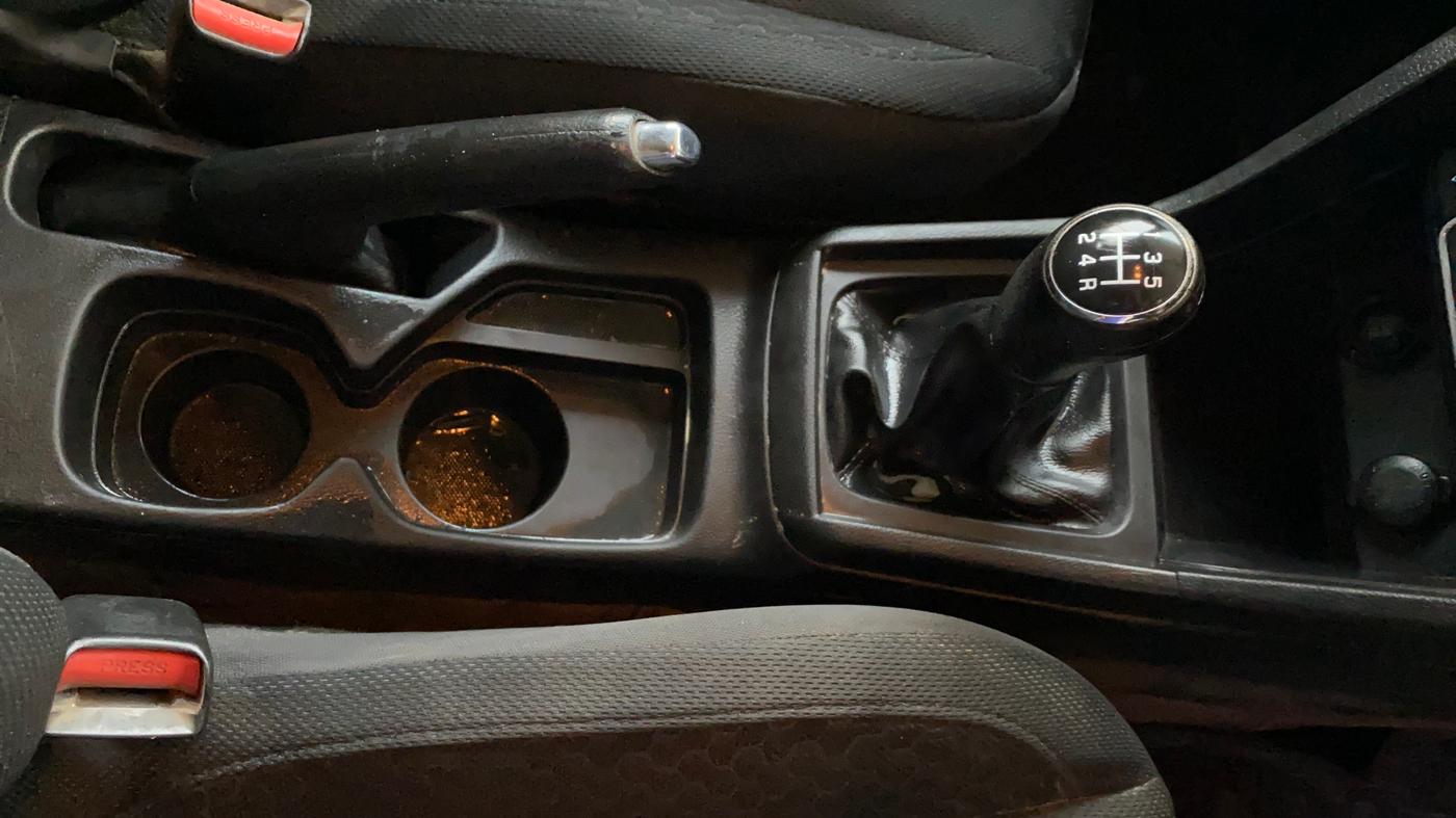 2019 Maruti Vitara Brezza ZDI, Diesel, Manual, 1,36,489 km, Gear Lever