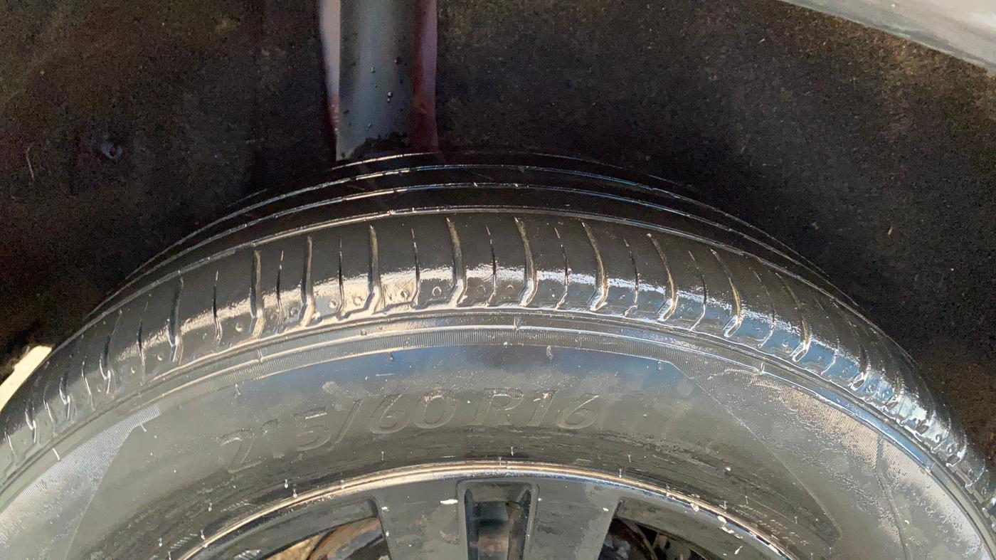 2019 Maruti Vitara Brezza ZDI, Diesel, Manual, 1,36,489 km, Right Rear Tyre Tread