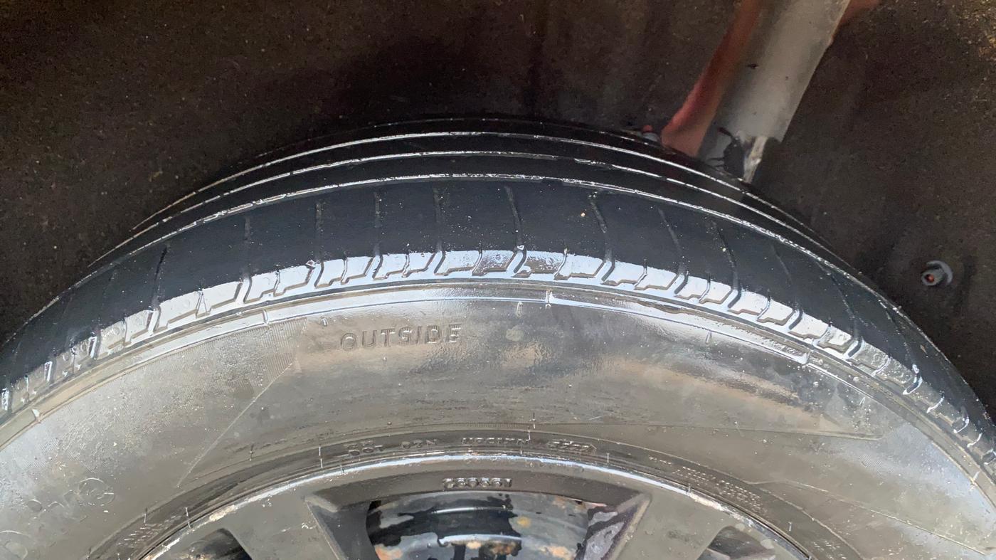 2019 Maruti Vitara Brezza ZDI, Diesel, Manual, 1,36,489 km, Left Rear Tyre Tread