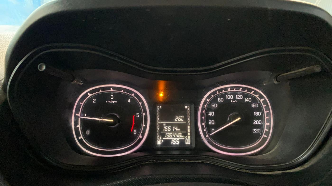 2019 Maruti Vitara Brezza ZDI, Diesel, Manual, 1,36,489 km, Odometer Image