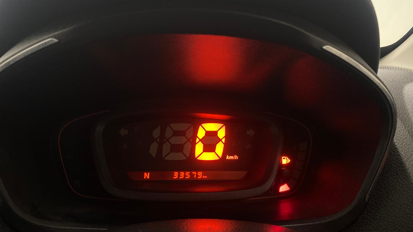 2019 Renault Kwid CLIMBER 1.0 AMT, Petrol, Automatic, 33,542 km, Odometer Image