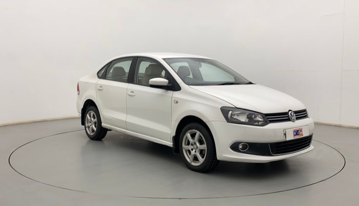 2014 Volkswagen Vento HIGHLINE DIESEL 1.6, Diesel, Manual, 1,24,381 km, Right Front Diagonal