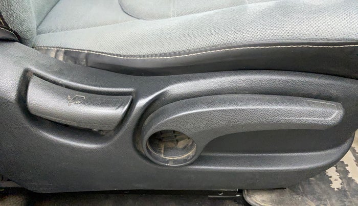 2018 Hyundai Creta SX PLUS AT 1.6 PETROL, Petrol, Automatic, 71,658 km, Driver Side Adjustment Panel