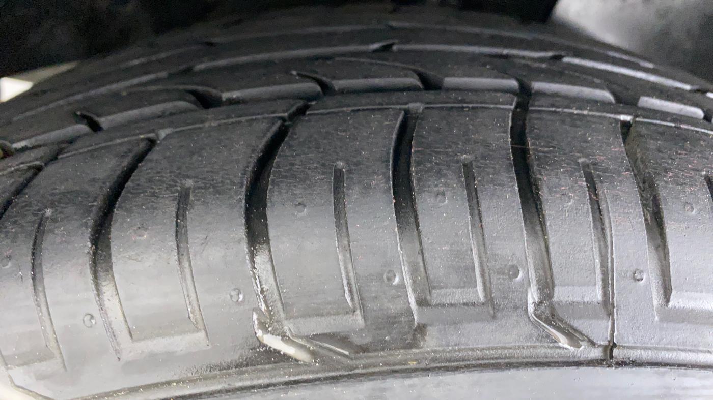 2018 Hyundai Creta 1.6 SX AT CRDI, Diesel, Automatic, 40,969 km, Right Rear Tyre Tread