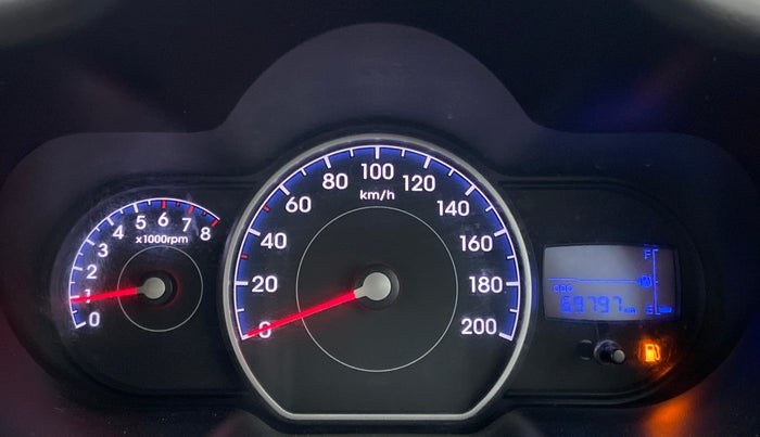 2014 Hyundai i10 SPORTZ 1.1, Petrol, Manual, 69,797 km, Odometer Image