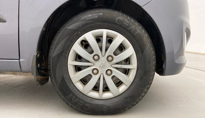 2014 Hyundai i10 SPORTZ 1.1, Petrol, Manual, 69,797 km, Right Front Wheel