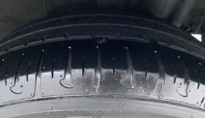 2014 Hyundai Xcent S 1.1 CRDI OPT, Diesel, Manual, 63,689 km, Left Rear Tyre Tread