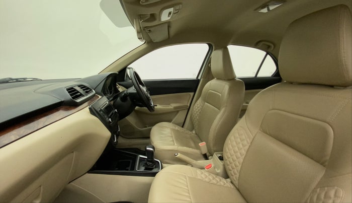 2018 Maruti Dzire VXI AMT, Petrol, Automatic, 41,517 km, Right Side Front Door Cabin