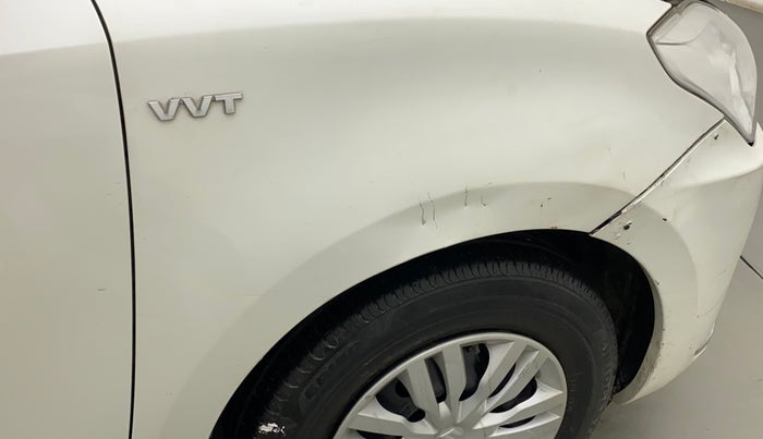 2018 Maruti Dzire VXI AMT, Petrol, Automatic, 41,517 km, Right fender - Slightly dented