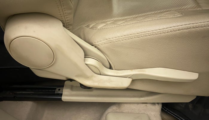 2018 Maruti Dzire VXI AMT, Petrol, Automatic, 41,517 km, Driver Side Adjustment Panel
