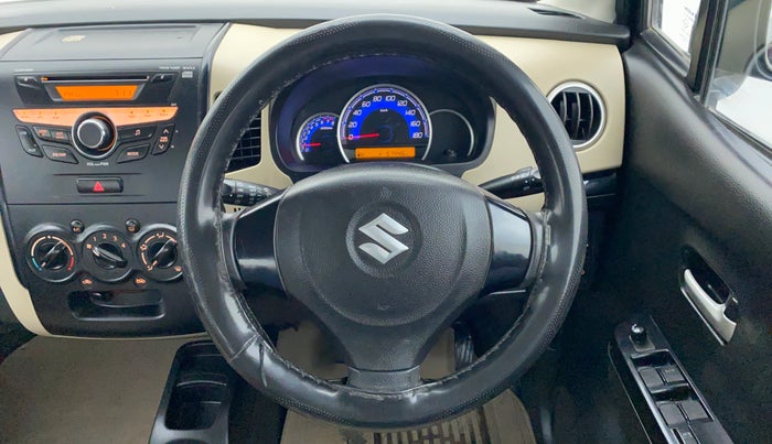 2017 Maruti Wagon R 1.0 VXI, Petrol, Manual, 57,580 km, Steering Wheel Close Up