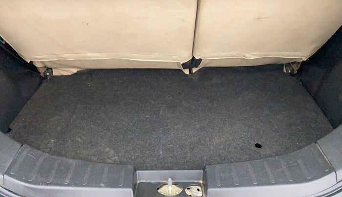 2017 Maruti Wagon R 1.0 VXI, Petrol, Manual, 57,580 km, Boot Inside