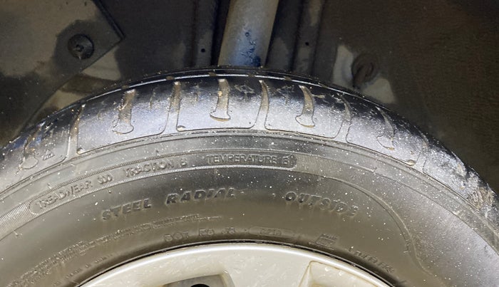 2019 Hyundai Elite i20 MAGNA PLUS 1.2, Petrol, Manual, 36,287 km, Right Rear Tyre Tread