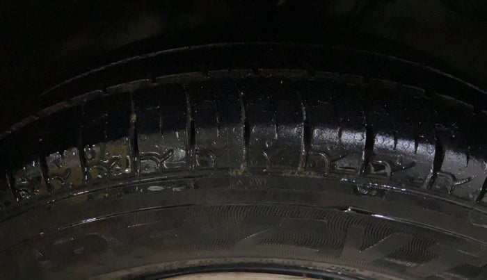 2019 Maruti Alto VXI, Petrol, Manual, 57,853 km, Right Front Tyre Tread