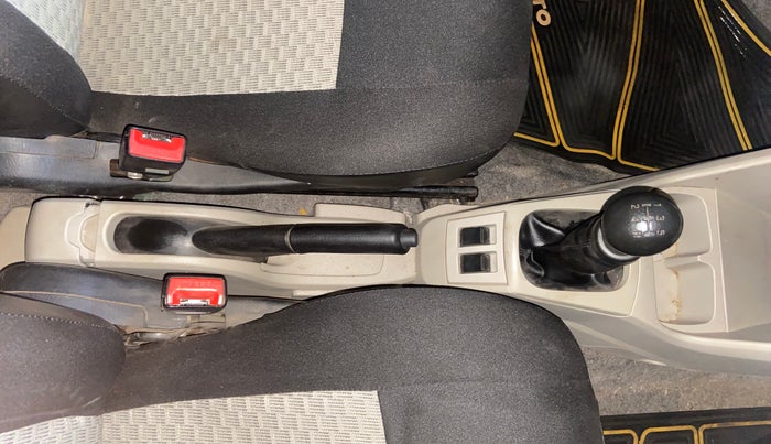 2019 Maruti Alto VXI, Petrol, Manual, 57,853 km, Gear Lever