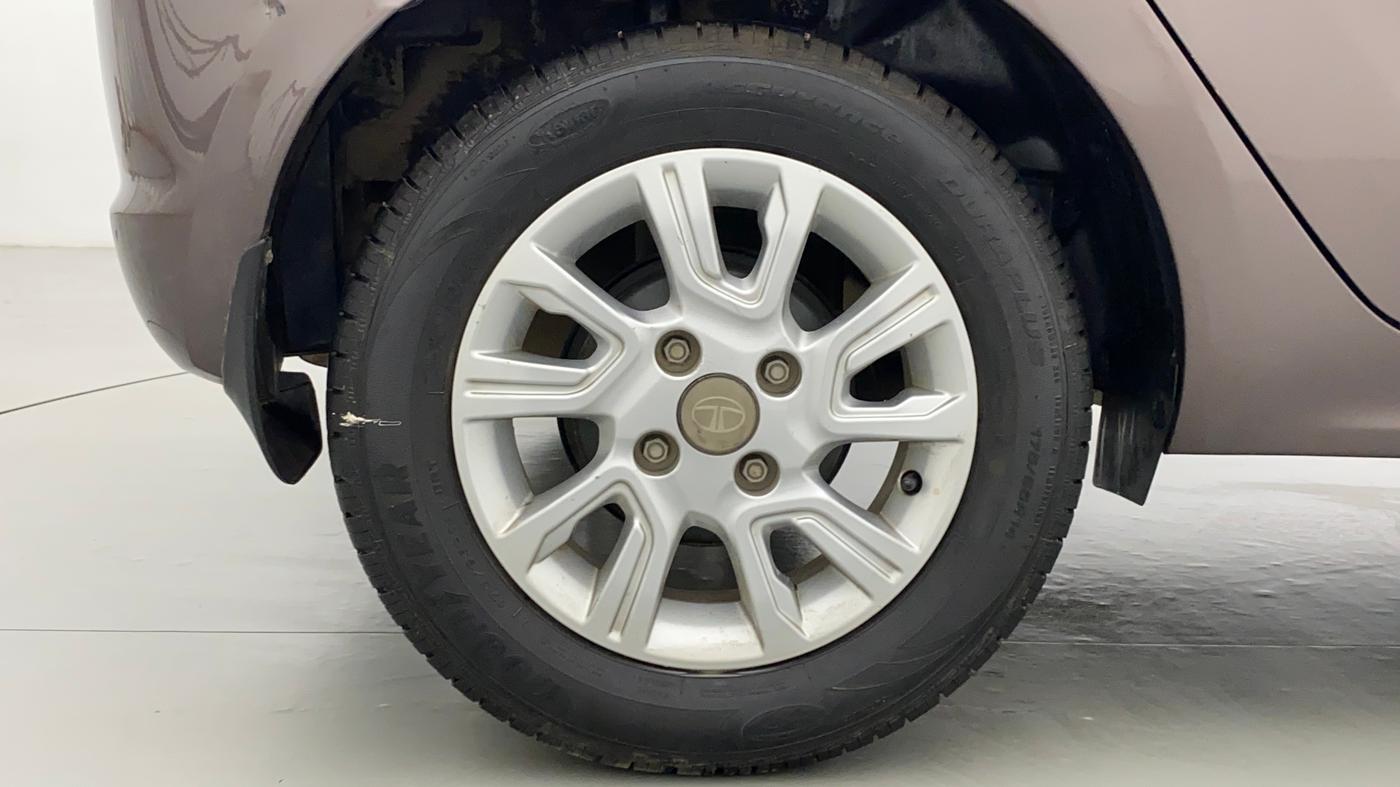 2018 Tata Tiago XZA 1.2 REVOTRON, Petrol, Automatic, 53,852 km, Right Rear Wheel