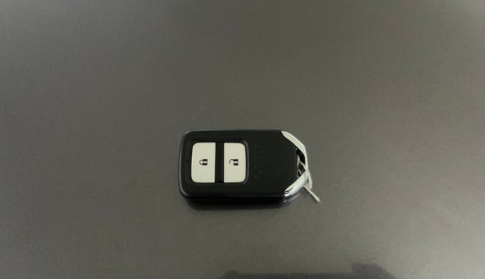 2021 Honda WR-V 1.2L I-VTEC VX MT, Petrol, Manual, 29,747 km, Key Close Up