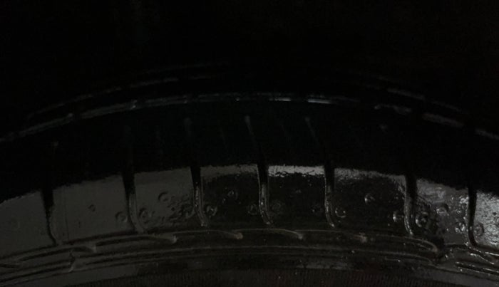 2021 Honda WR-V 1.2L I-VTEC VX MT, Petrol, Manual, 29,747 km, Right Rear Tyre Tread